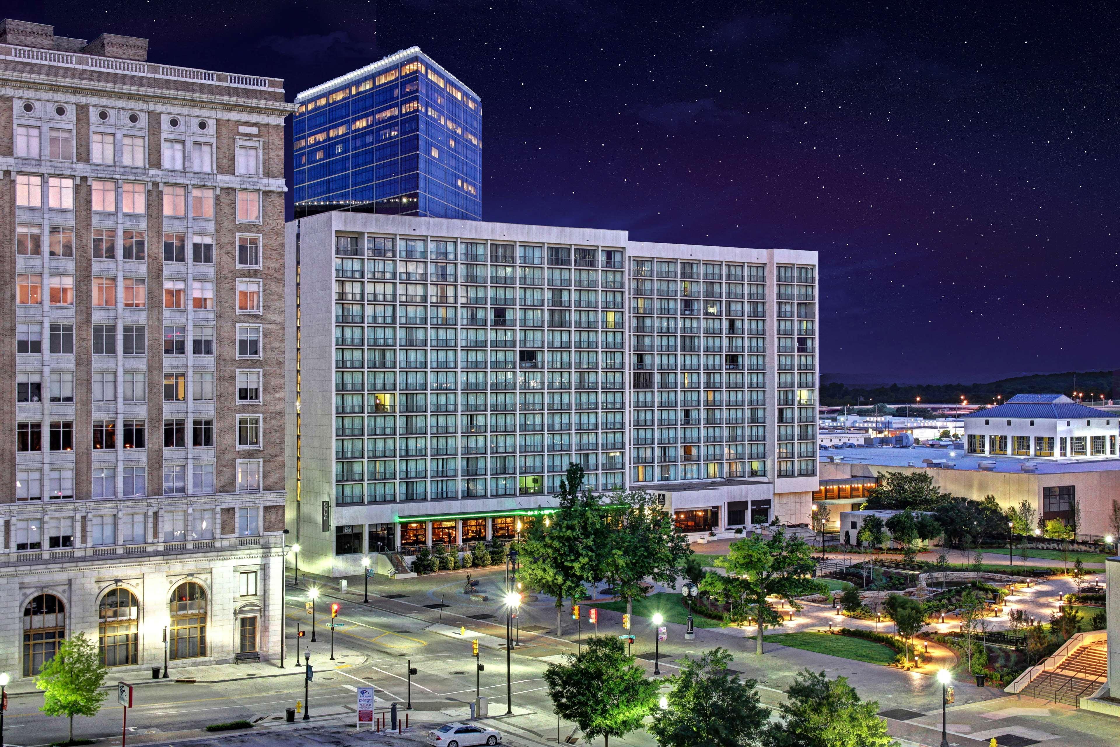 Hyatt Regency Tulsa Downtown Hotel Exterior foto